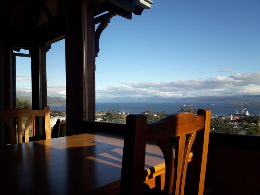 Ushuaia Lodge Hotel 2*