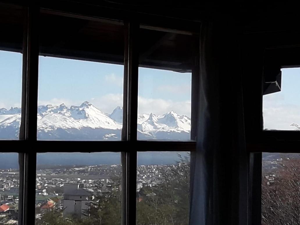 Ushuaia Lodge 2*